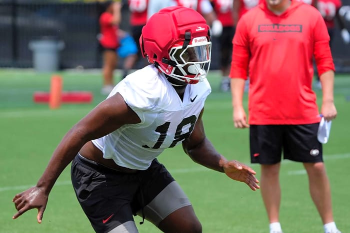 Elo Modozie, EDGE, Georgia (Jr.)