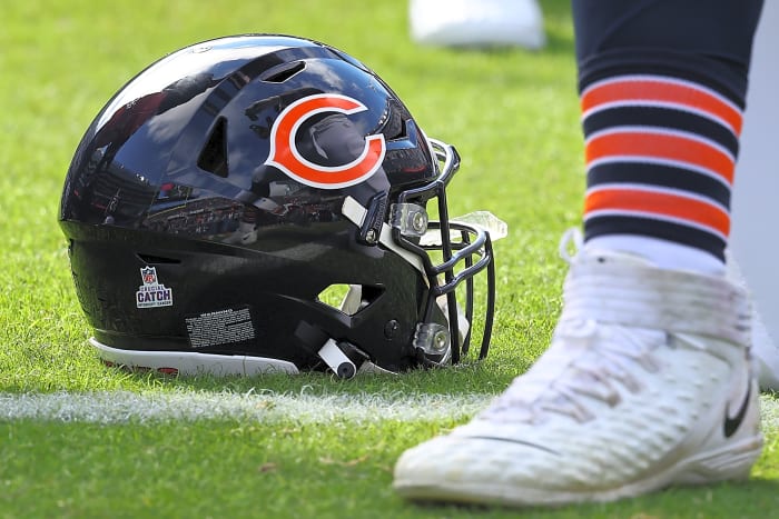 Sid Luckman (Chicago Bears): Bernie Masterson
