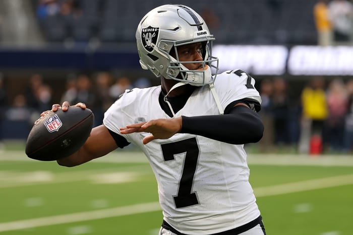 Overpaid quarterback: Geno Smith, Las Vegas Raiders