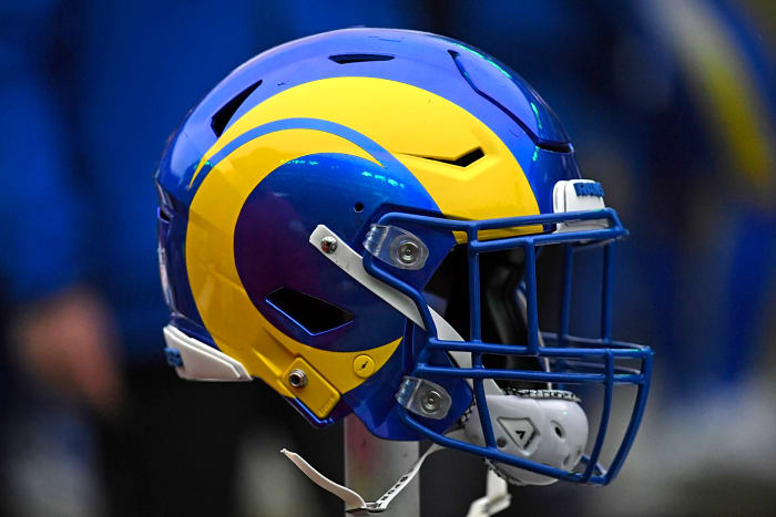 Bob Waterfield (Cleveland Rams): Albie Reisz