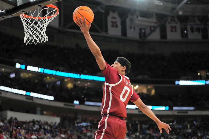 5) Utah Jazz: Jeremiah Fears, Oklahoma