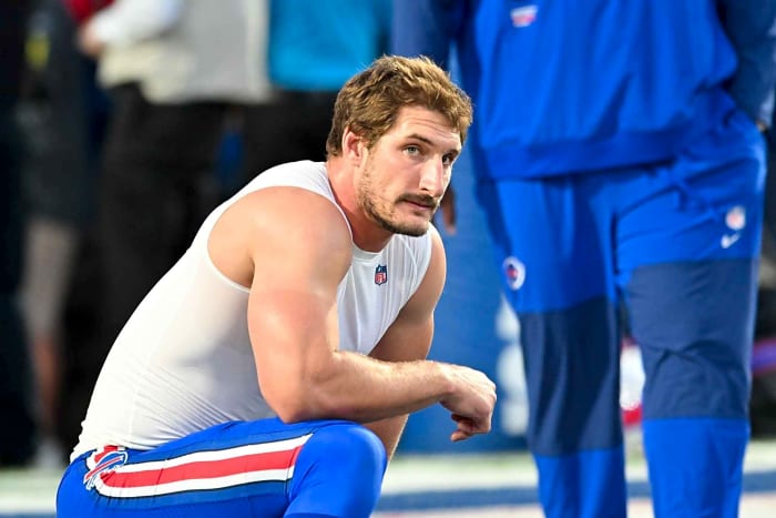 Joey Bosa, DE, Bills