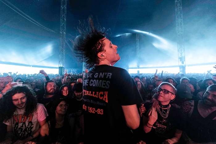 #19: Deafheaven — "Lonely People with Power"