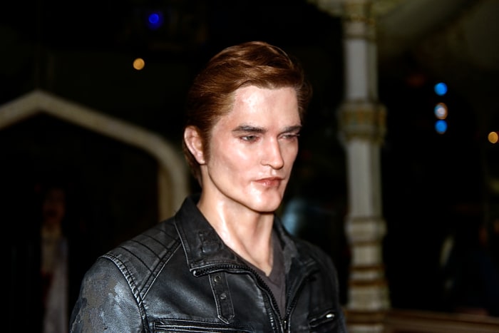 Robert Pattinson