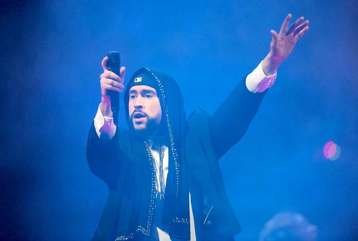 #2: Bad Bunny — "Debí Tirar Más Fotos"