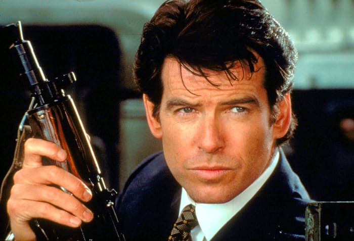 “GoldenEye” (“GoldenEye,” 1995)