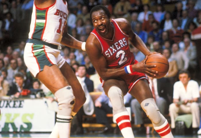 Moses Malone to the 76ers (1982)