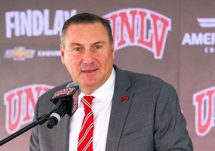 Dan Mullen, UNLV