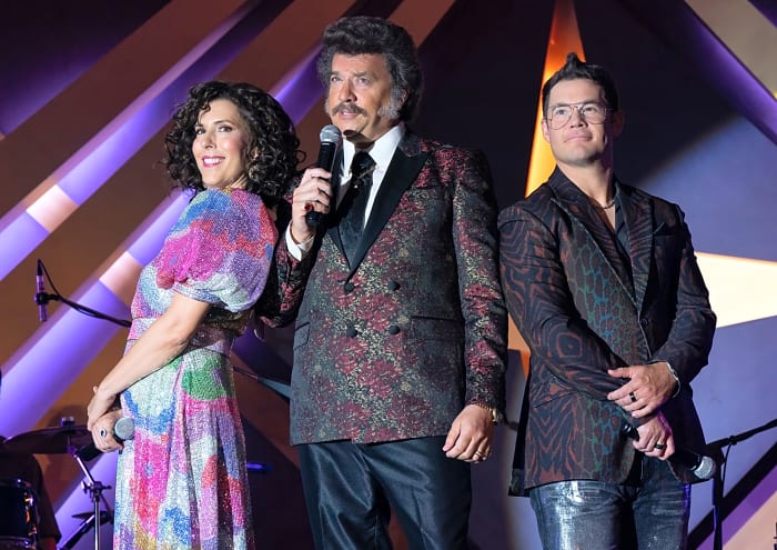 ‘The Righteous Gemstones’