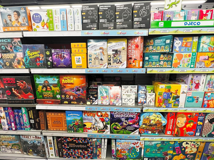 Complicated board games