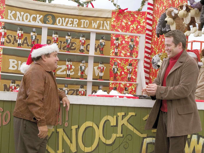 “Deck the Halls” (2006)