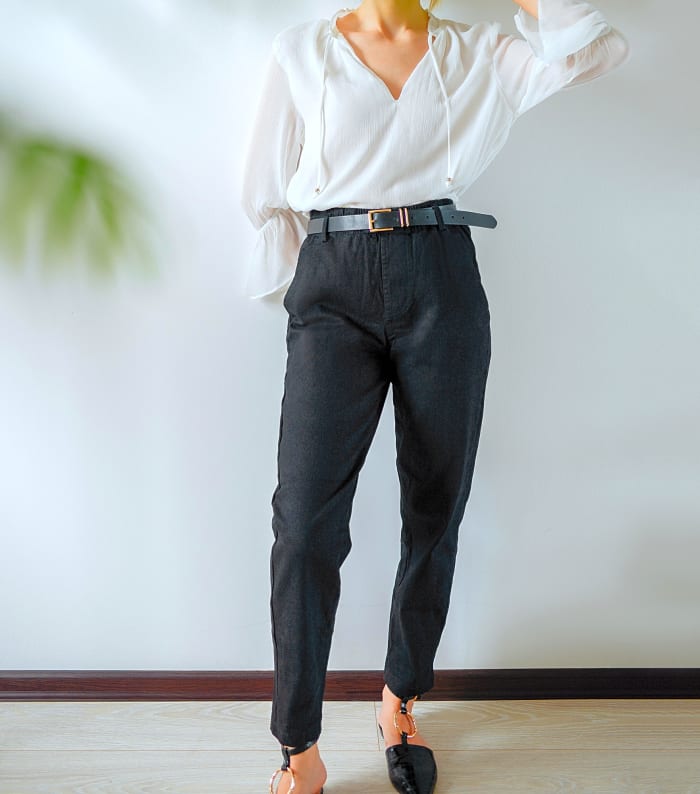 Black trousers