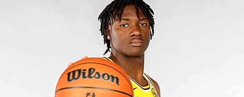  Adou Thiero Cleared For Live On-Court Contact Work