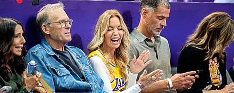  Jesse Buss Hasn’t Spoken To Jeanie Buss Or Rob Pelinka In Five Months