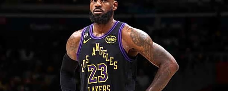  LeBron James Named NBA All-Star Reserve