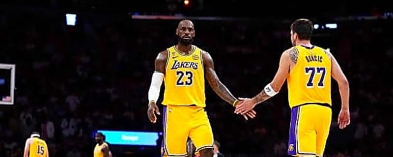  Luka Doncic Erupts For 60 Points, LeBron James Records Triple-Double Against Heat