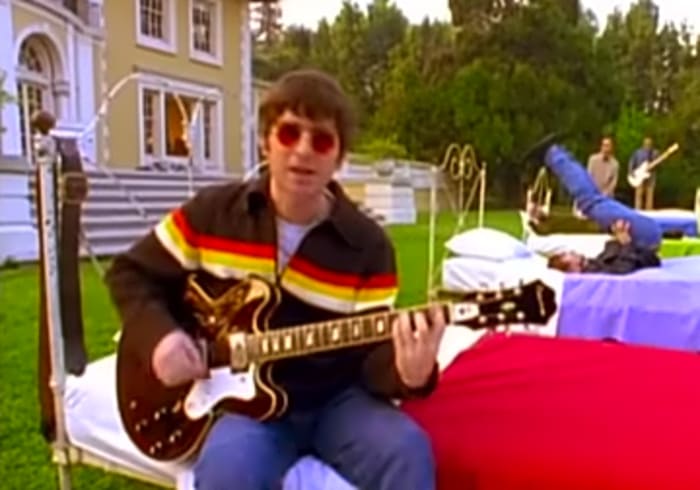 “Don’t Look Back in Anger," (1995) Oasis