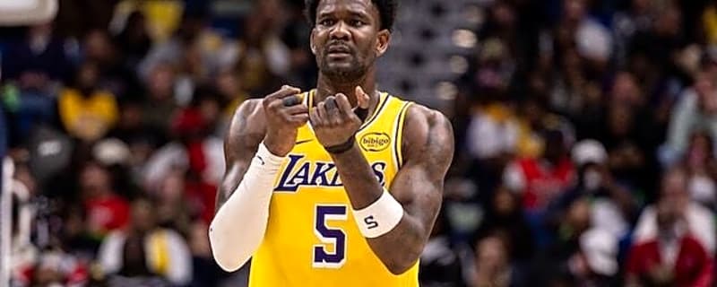  Deandre Ayton Let It Be Known He Doesn’t Want To Be Placed In Clint Capela Role