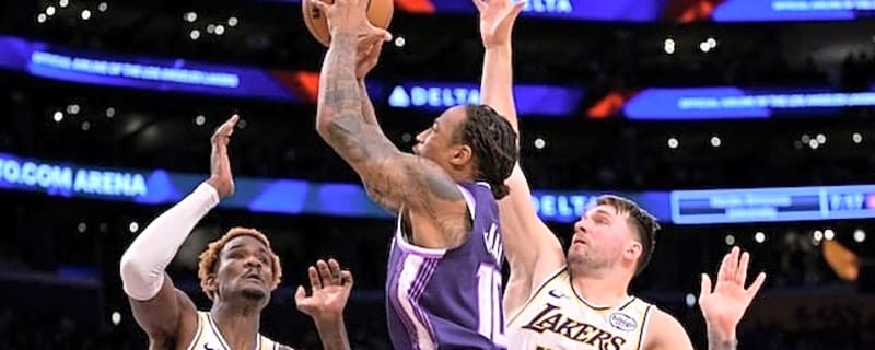  Lakers Blow Out Kings To End Skid