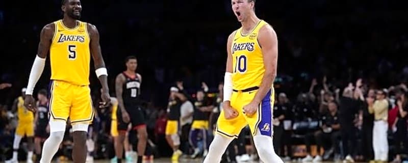  Luke Kennard & LeBron James Dismantle Rockets In Game 1