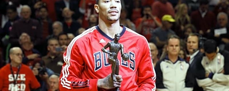 Forever A Chicago Legend: Derrick Rose Takes His Place Among The Rafters Today