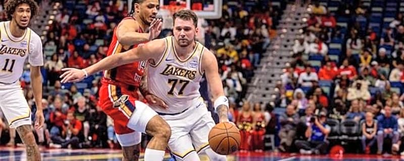  Lakers Take Care Of Business Against Pelicans To Improve To 2-0 In Emirates NBA Cup