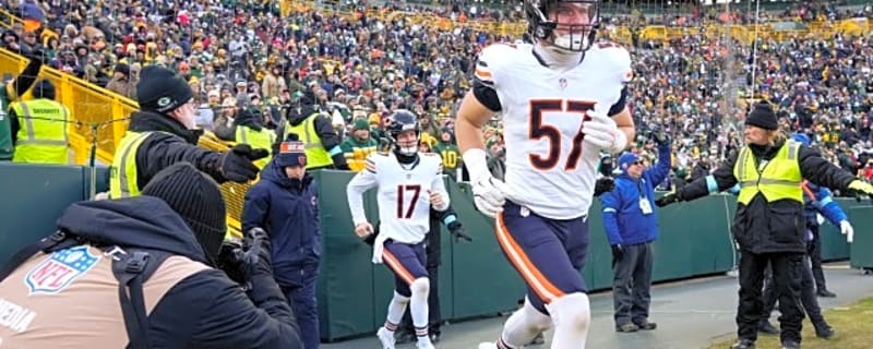 Chicago Bears Resign Linebacker Jack Sanborn