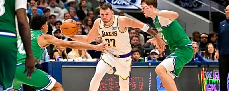  Luka Doncic Shines, Rui Hachimura Comes Up Clutch Against Mavericks