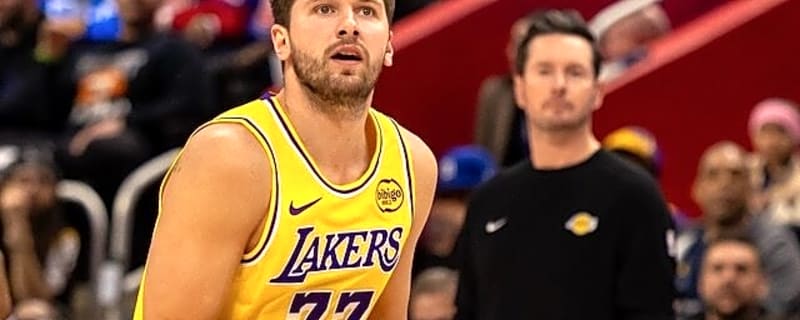 JJ Redick Expects Tactical Changes & Expanded Rotation With Luka Doncic & Austin Reaves Out