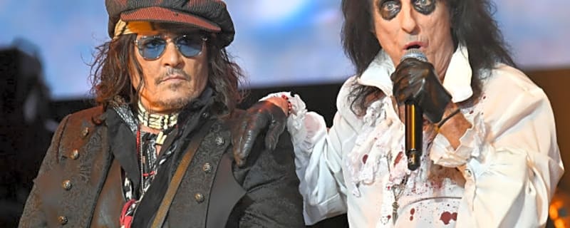 A film chronicling the formation of Alice Cooper and Johnny Depp supergroup The Hollywood Vampires is coming