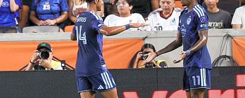 Sporting Kansas City pulls off stunning road win at contending Houston