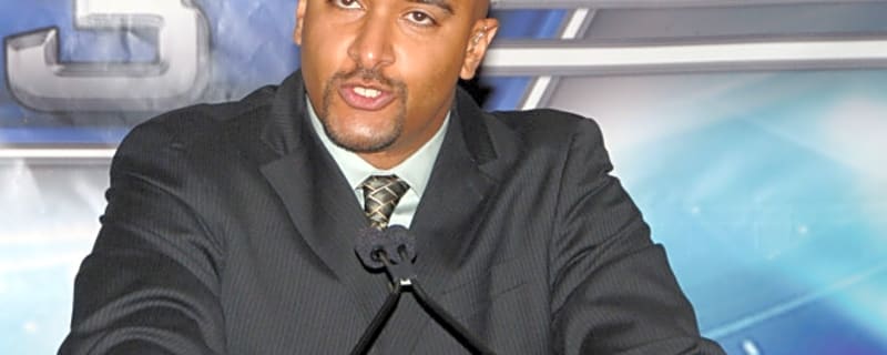 &#39;She&#39;s Boring&#39; Jonathan Coachman Shoots Down Embattled WWE Superstar