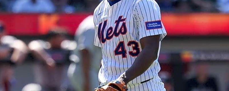 Mets option Huascar Brazoban, sign fellow RHP Chris Devenski