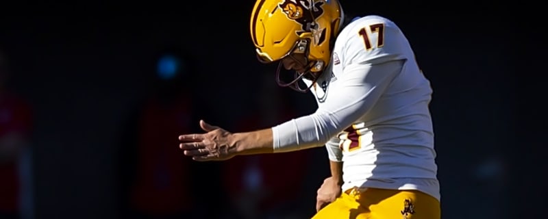 Chiefs Waive Eddie Czaplicki, Matt Araiza Wins Punter Job