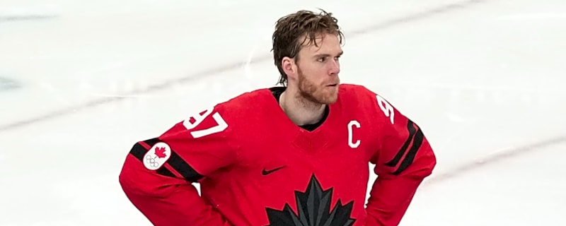 Insider Offers Theory on Why Connor McDavid Has Struggled to Get Over the Hump
