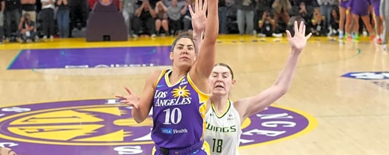 Wings' Bueckers makes history but Plum, Sparks get the last laugh 