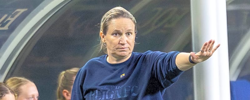 Seattle Reign coach admits to using A.I. to win games