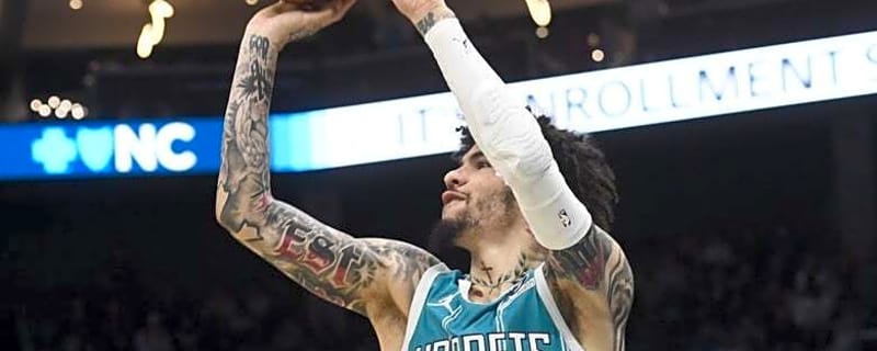 Hornets use the deep ball to sink Wizards