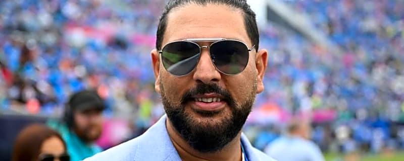 'Shaabash mundeyo!' - Yuvraj Singh, Suresh Raina congratulate Team India after Asian Games gold