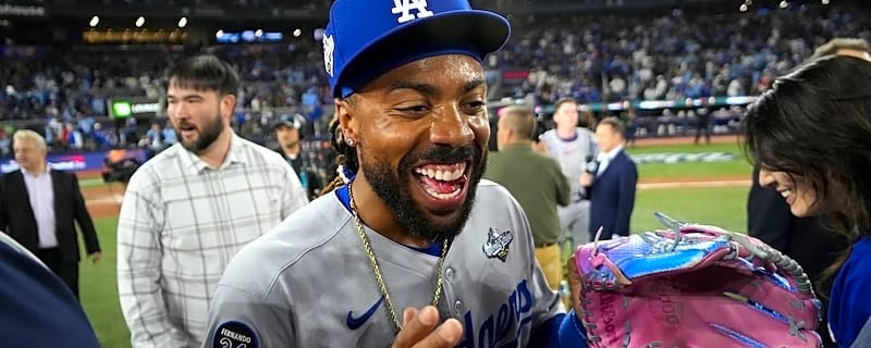 Justin Dean Claimed By Giants, Thanks Dodgers For ‘Changing My Life’