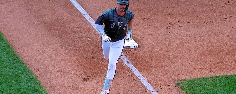 New York Mets’ Offense Powers Them To 12-6 Win Over the New York Yankees
