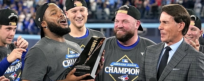 Vladimir Guerrero Jr. & John Schneider React To Blue Jays Facing Dodgers In World Series