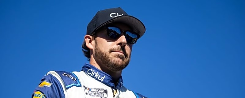 Daniel Hemric’s Playoff Journey: The Grit Behind the No. 19 Team’s Championship Hunt