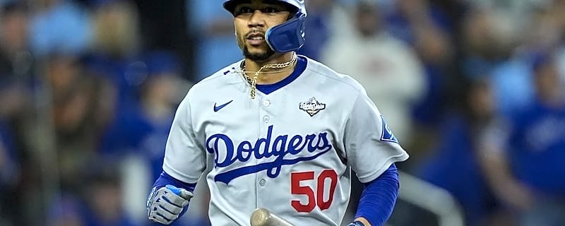  Mookie Betts ‘Rewiring’ Body To Fix Offense