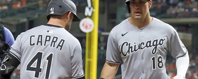 Chicago White Sox non-tendered 3 players, with two coming as a surprise