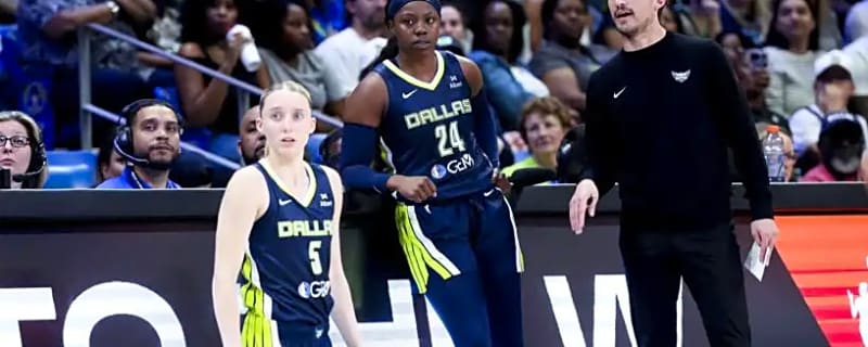 'She Said She Had a Headache': Chris Koclanes Reveals Surprising Paige Bueckers’ Concussion Update