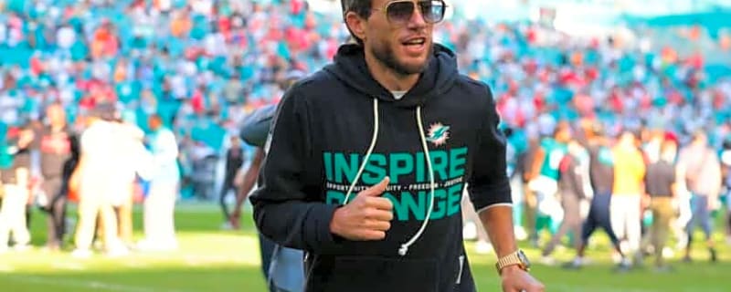 Mike McDaniel Pulls Out of Scheduled Bills Interview Before Meeting Occurred