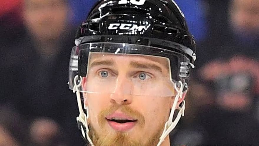 Sources: half a dozen teams interested in Flyers’ Rasmus Ristolainen