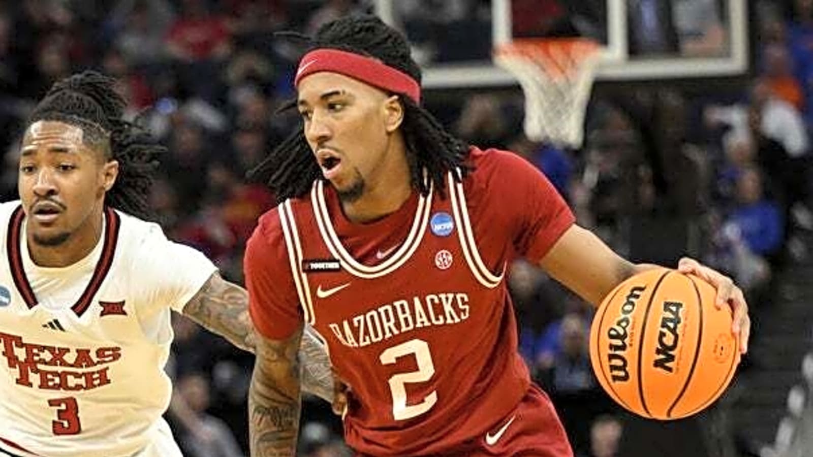 Arkansas star reportedly enters transfer portal, but remaining in NBA Draft