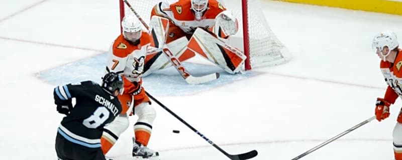 NHL Rumors: Maple Leafs, Devils, and 10 Players Who Could Be ‘Own Rentals’